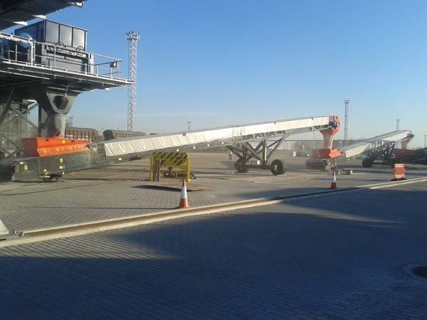 long white wheel conveyor
