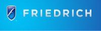 Logo de Friedrich sur fond bleu dégradé, avec un écusson et un « F » à gauche.