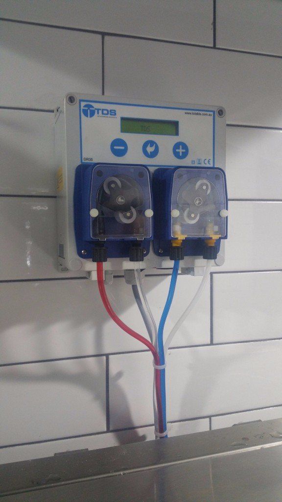 Chemical dosing tank chemical water solutions