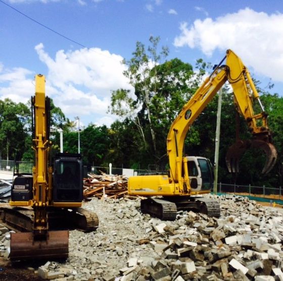 removal of rocks and debris using machine