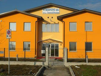 Facciata azienda