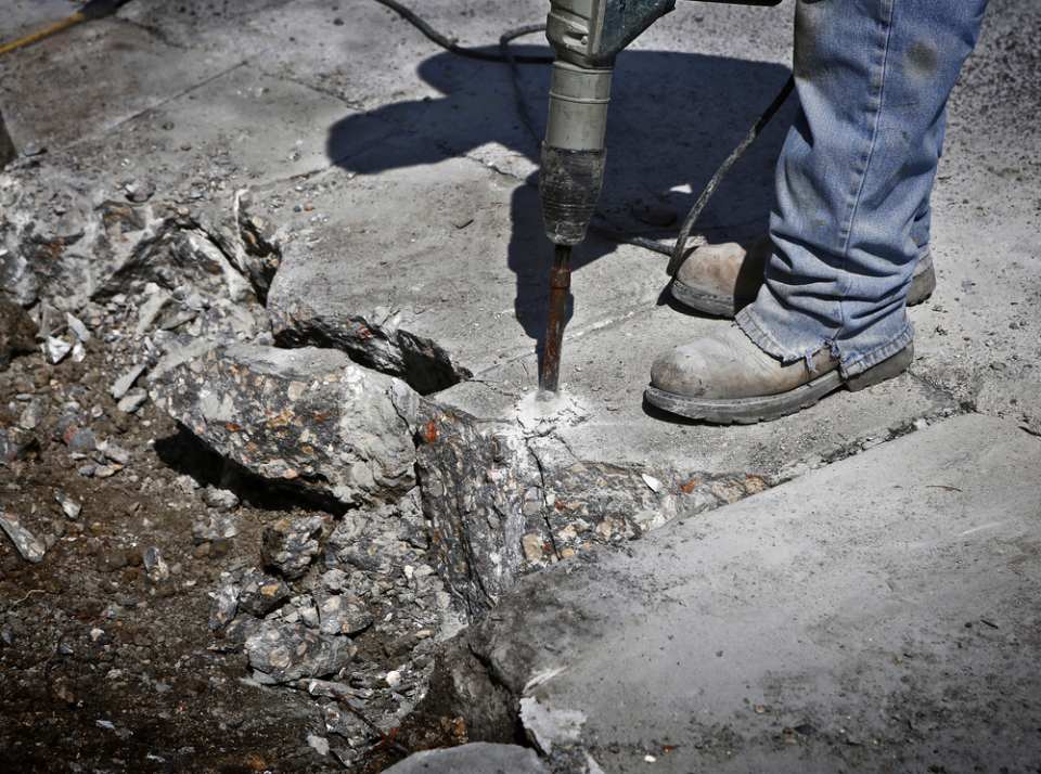 Cutting the concrete