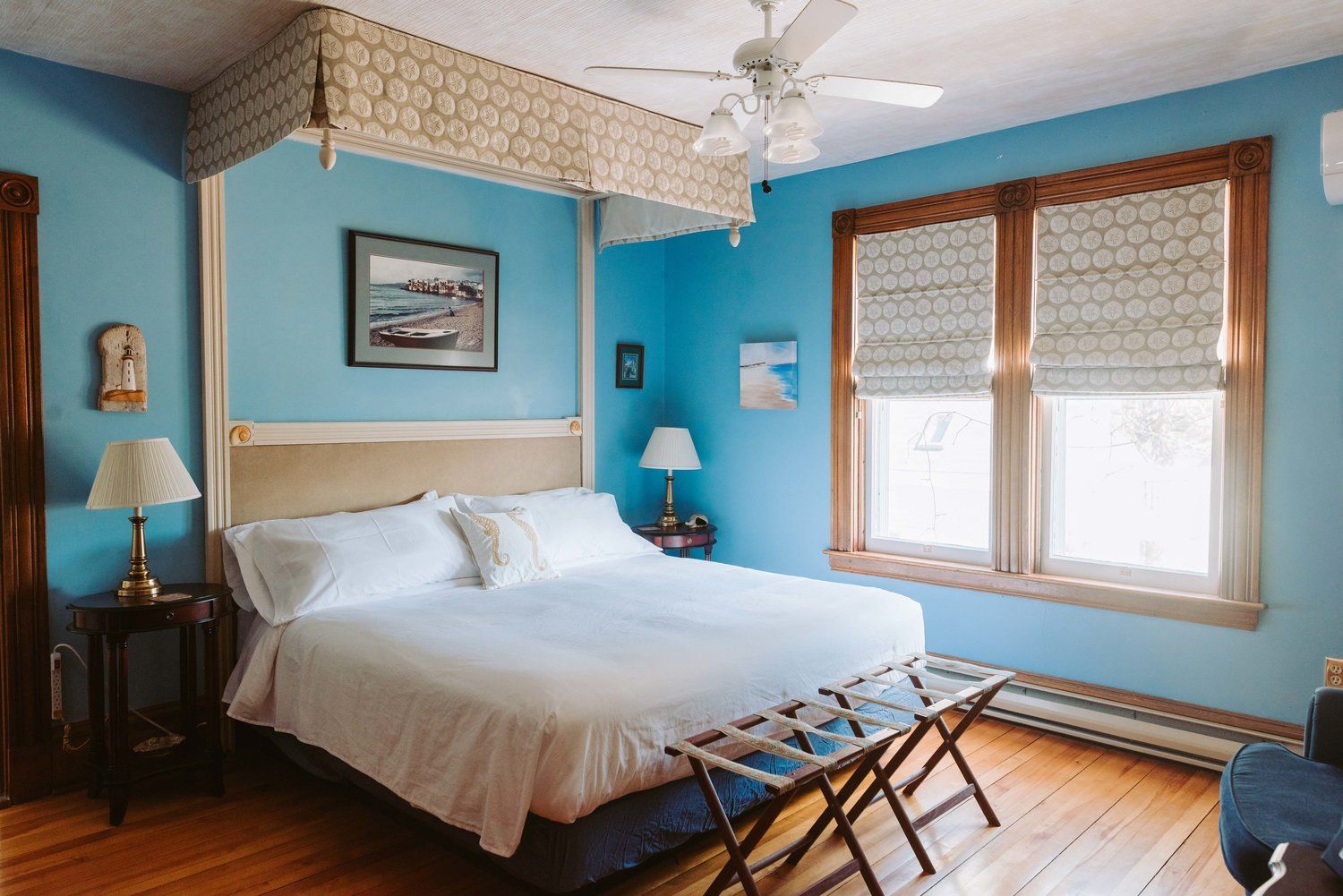 lunenburg accommodations periwinkle bed angle 1