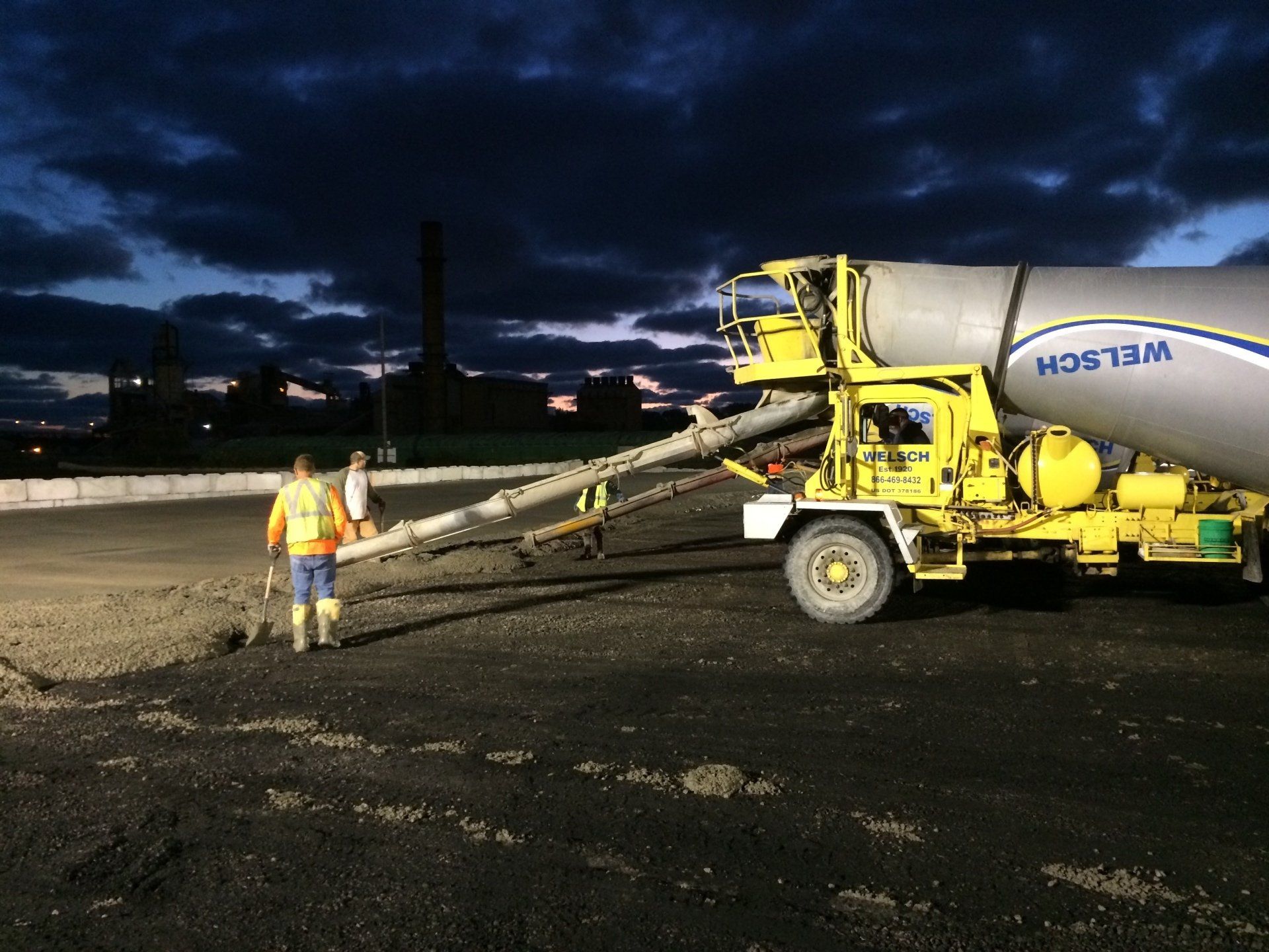 Large Pad Concrete Pouring — Chicagoland, IL — Welsch Ready Mix, Inc.