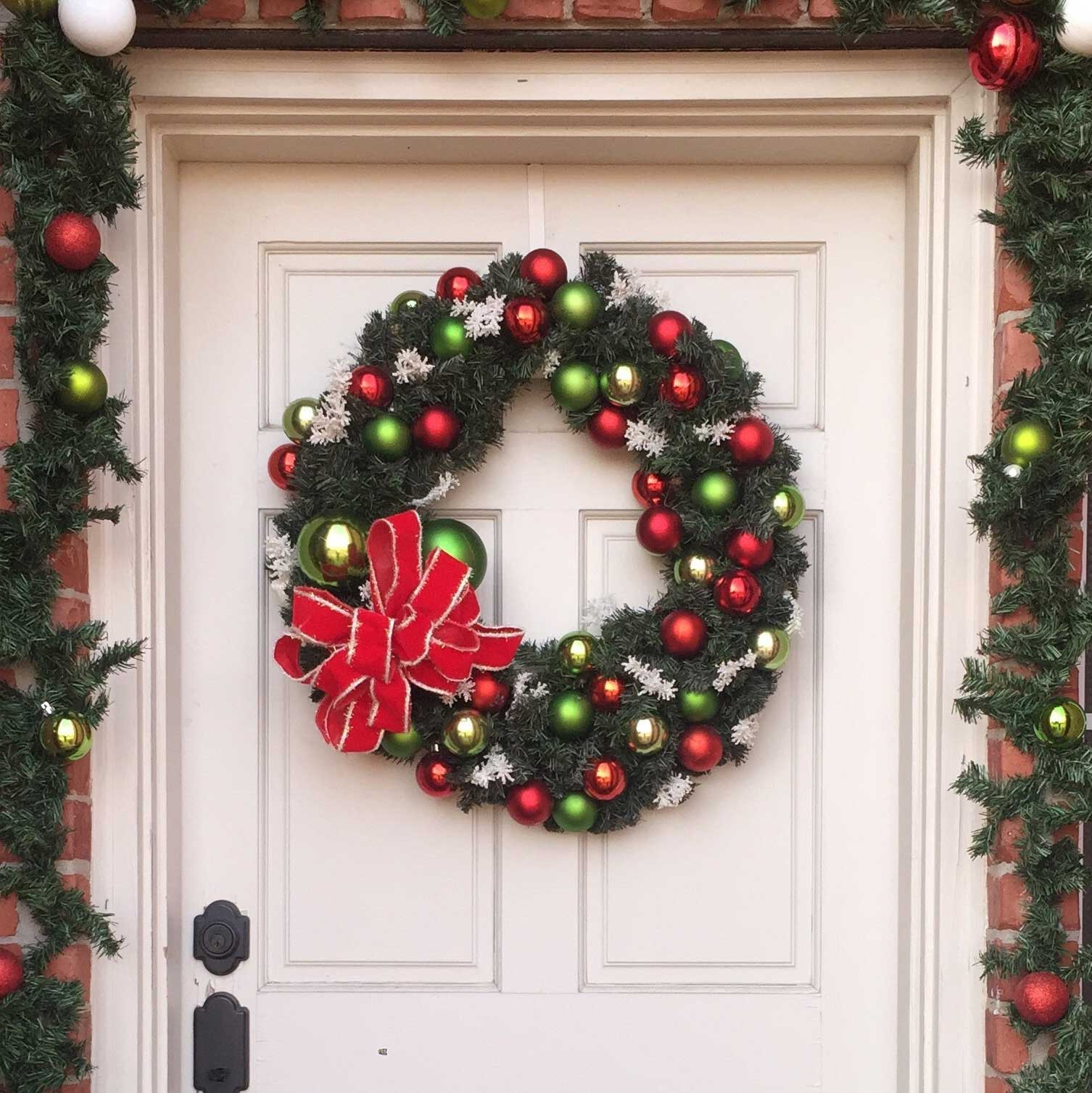 MC Holiday Lighting | Custom Decor | NY, NJ, CT Tri-State Area