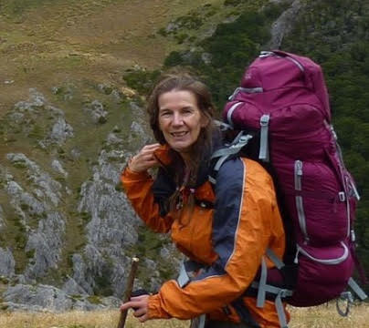 Annette Miller, Willis's Walkabouts guide