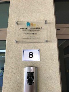 Cartello per 