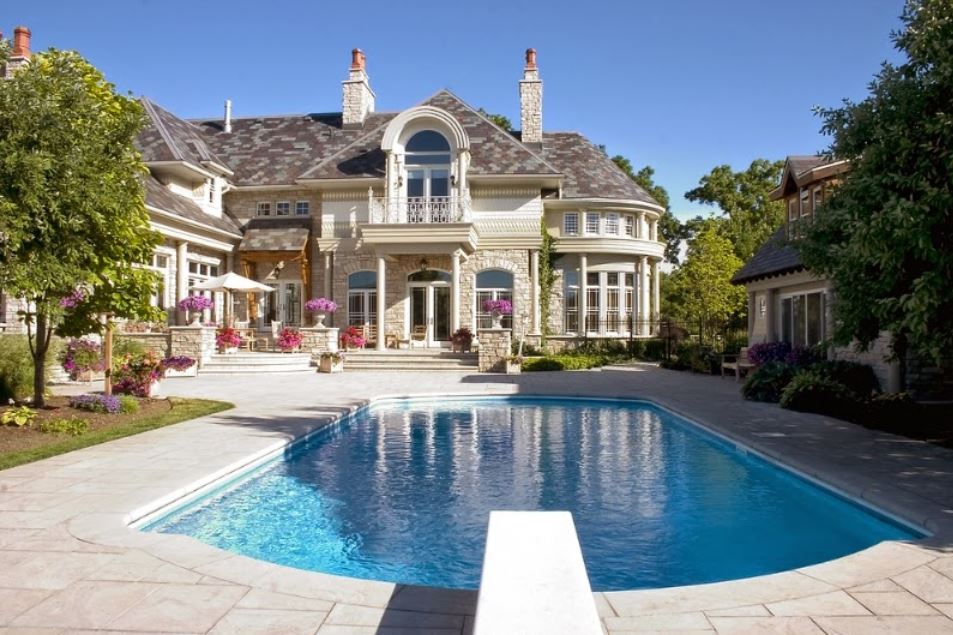 Residence With Big Pool | Omaha, NE | Olympic Pool & Spa