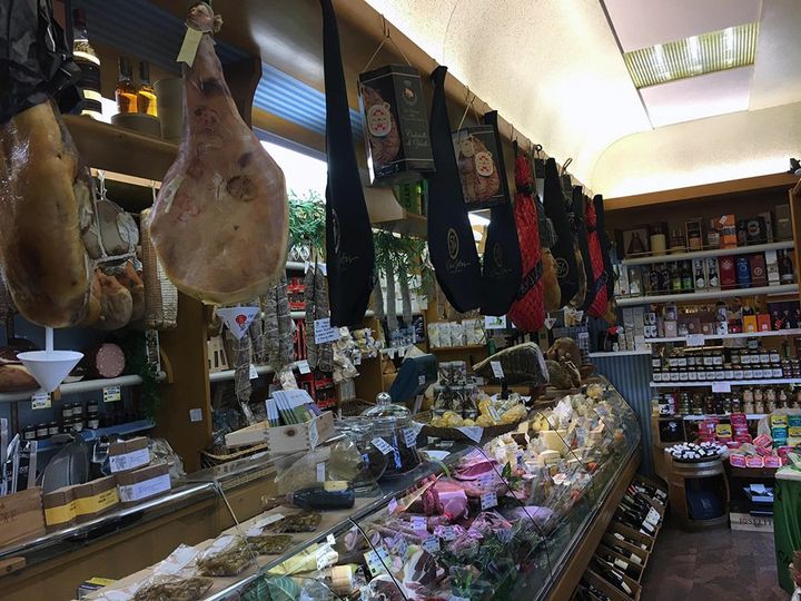 Interni del salumificio