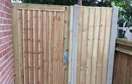 stunning wooden gates for entrance