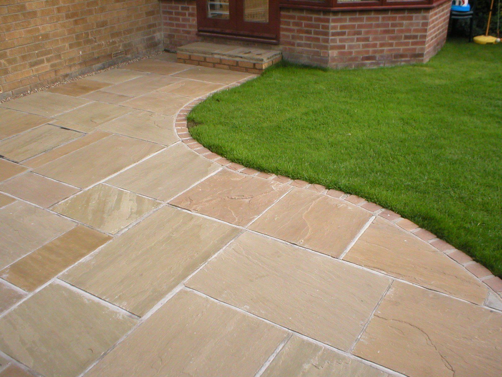 Raj Green Sandstone in mixed packs available in County Durham