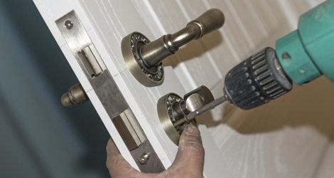 Lock fitting