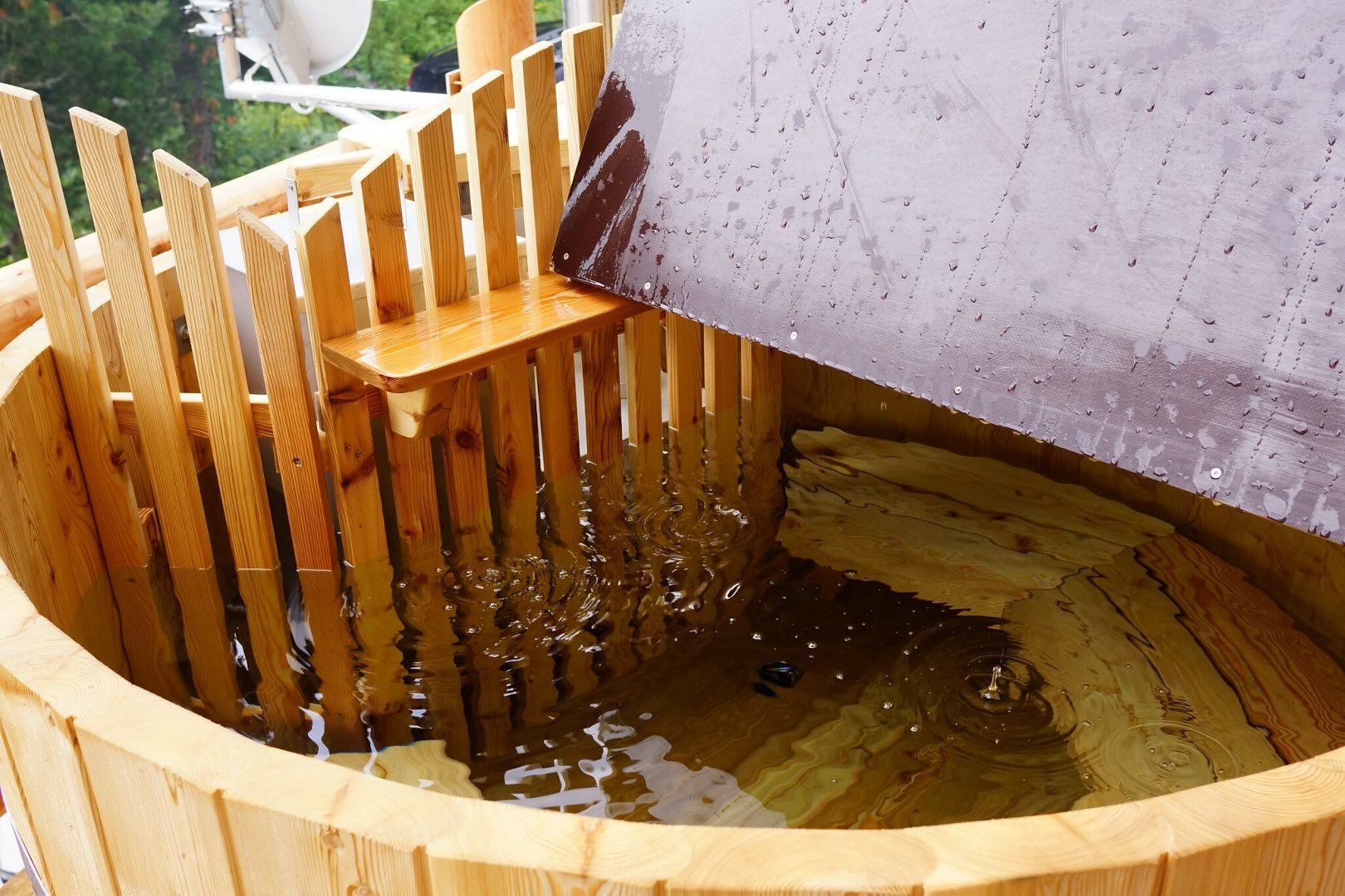 Sleepy Bear Hot Tub