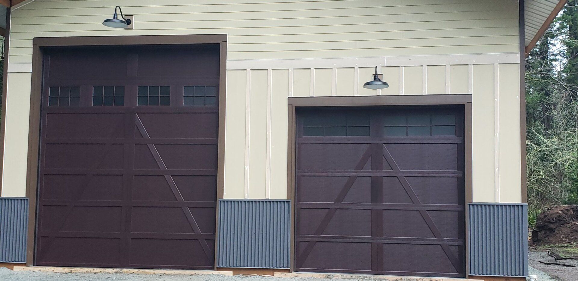 Hond Mahog Garage Door — Everett, WA — Overhead Doors Everett