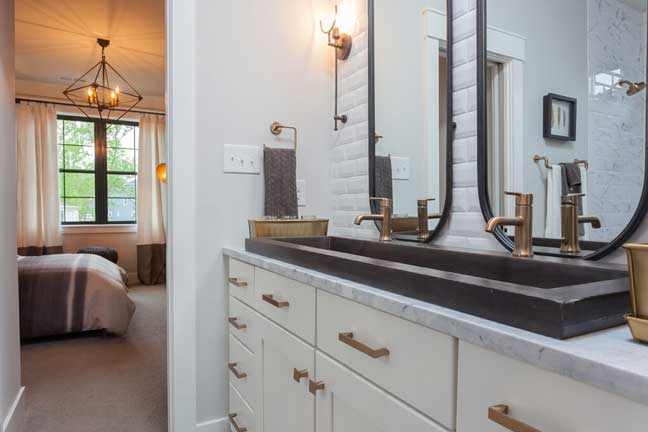 Brown Theme Wash Room — Communities in Glen Allen, VA