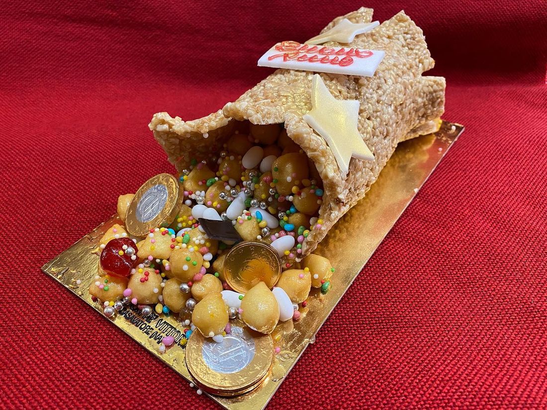 composizione con struffoli artigianali