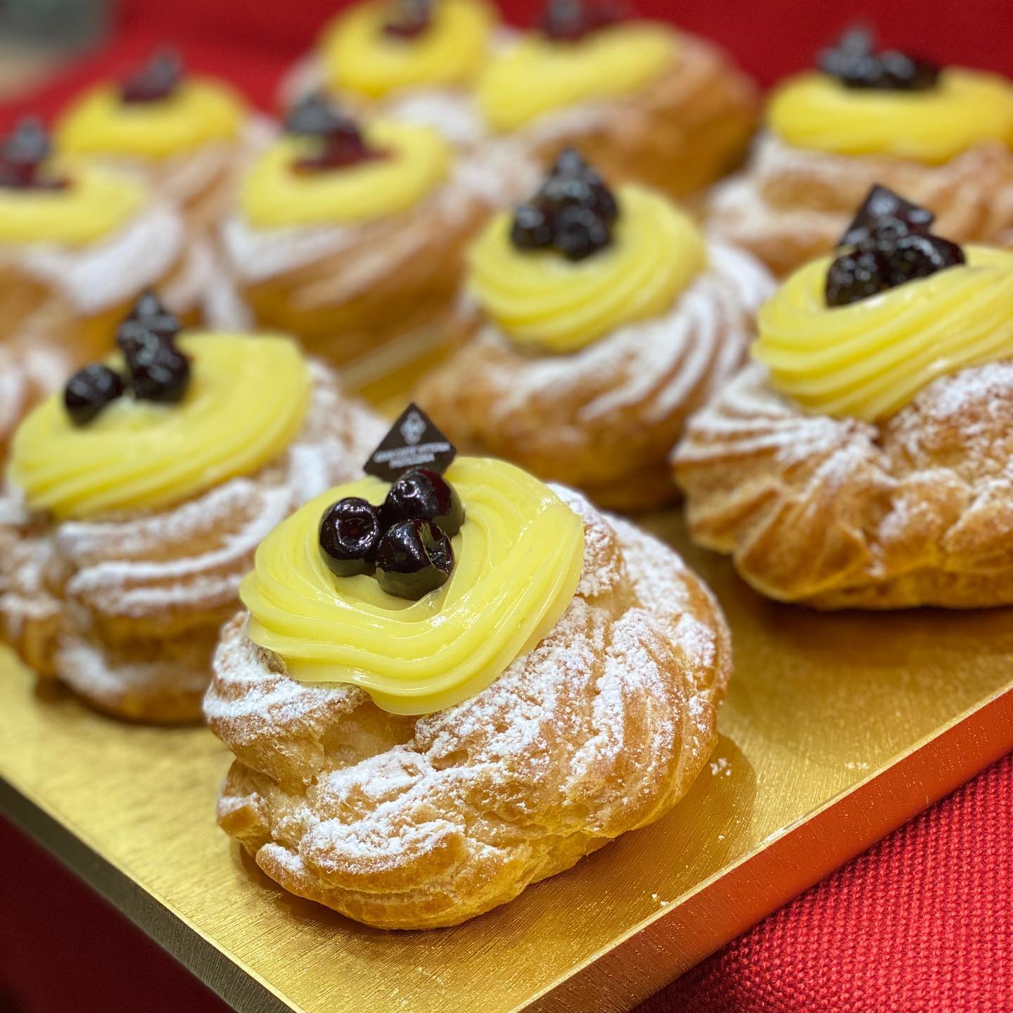 zeppole con la crema