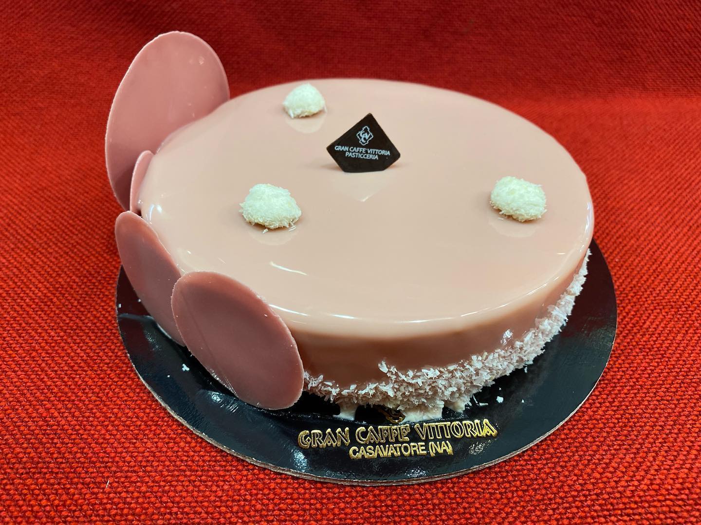 torta artigianale rosa