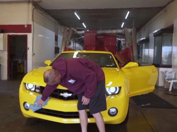 Auto Washing — Topeka, Kansas — Eagle Auto Wash & Detailing Salon Auto Washing — Topeka, Kansas — Eagle Auto Wash & Detailing Salon