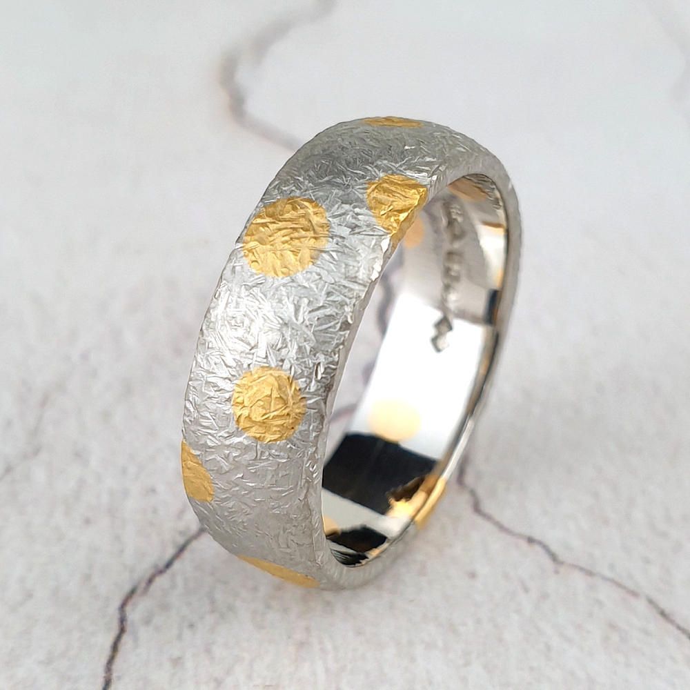 Platinum band with polkadots