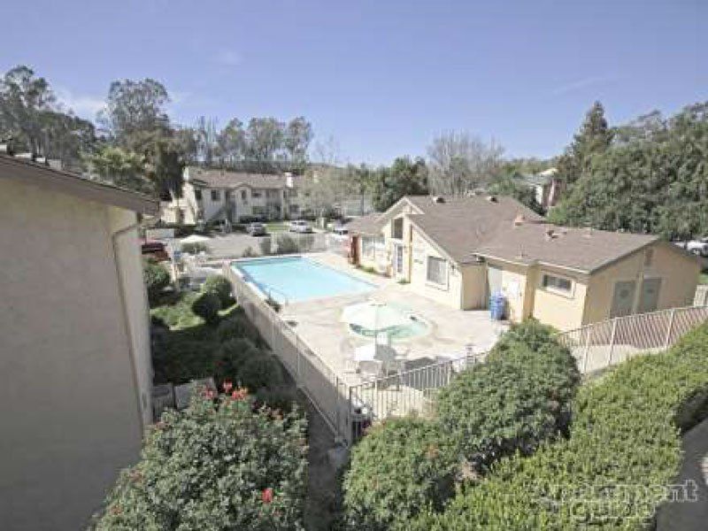 Fallbrook Hills Apartments