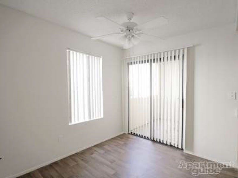 Fallbrook Hills Apartments