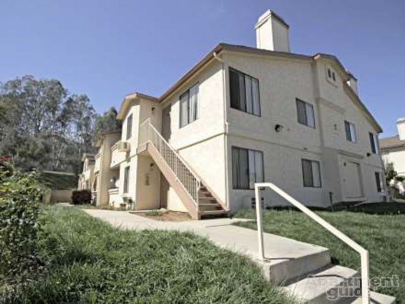 Fallbrook Hills Apartments