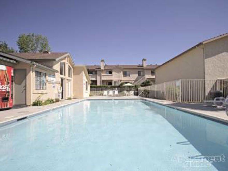 Fallbrook Hills Apartments