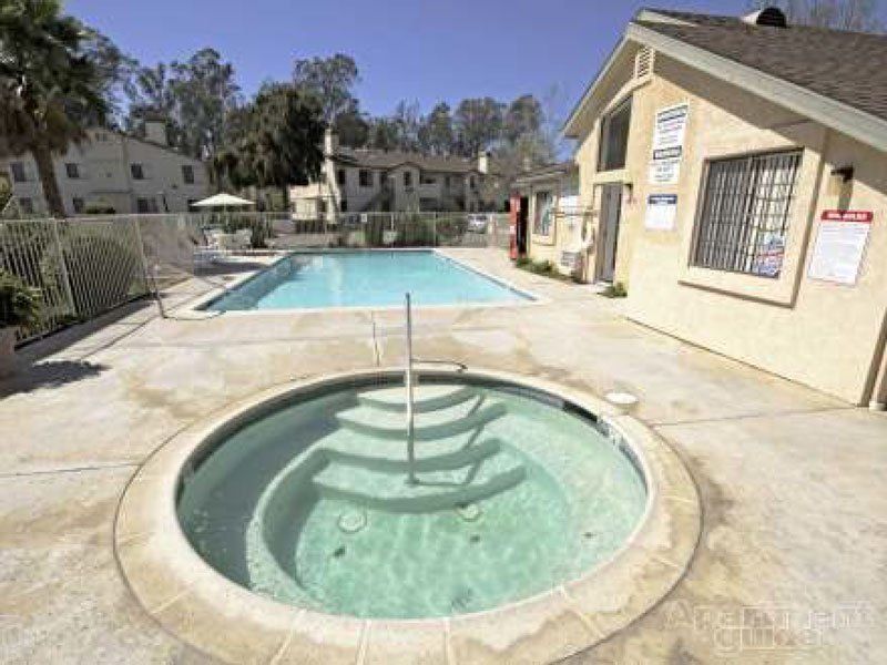 Fallbrook Hills Apartments