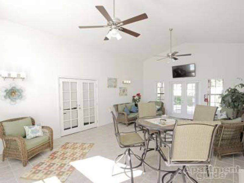 Fallbrook Hills Apartments