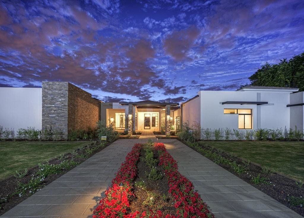 Luxury home in Paradise Valley