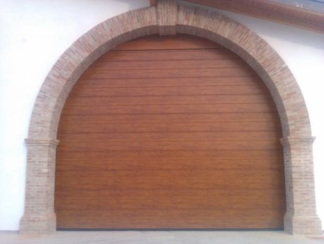portone legno