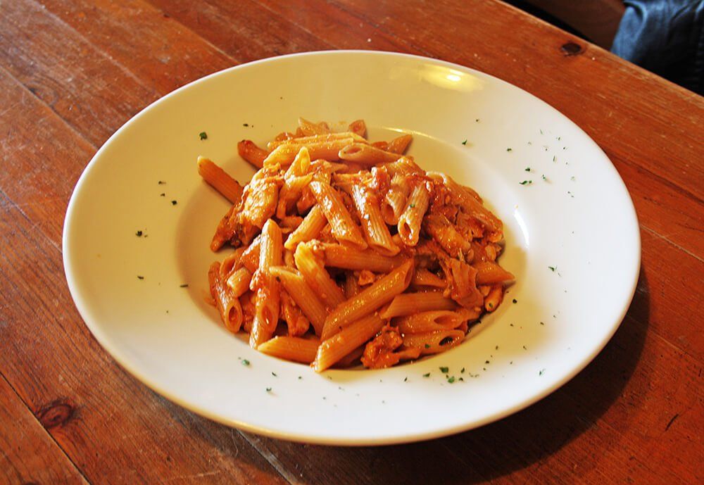 Pasta with tomato sauce