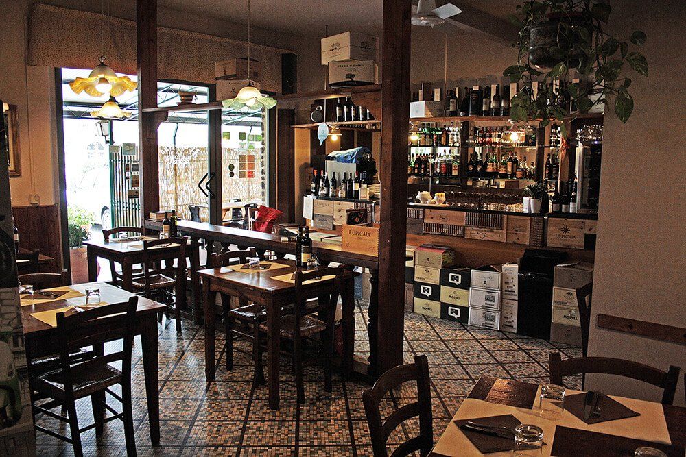 Restaurant with a rustic ambience