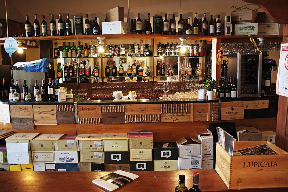 Wine and spirits cellar in the pizzeria