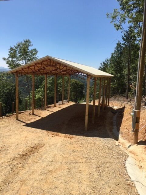Open-style with Metal Trusses ─ Canton, North Carolina ─ Shane Willis Construction
