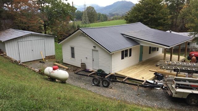 Combination Style Roofing ─ Canton, North Carolina ─ Shane Willis Construction