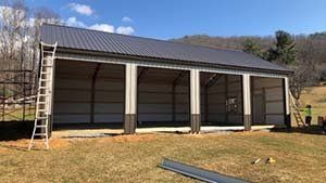 Metal Trusses & Pole Buildings ─ Canton, North Carolina ─ Shane Willis Construction