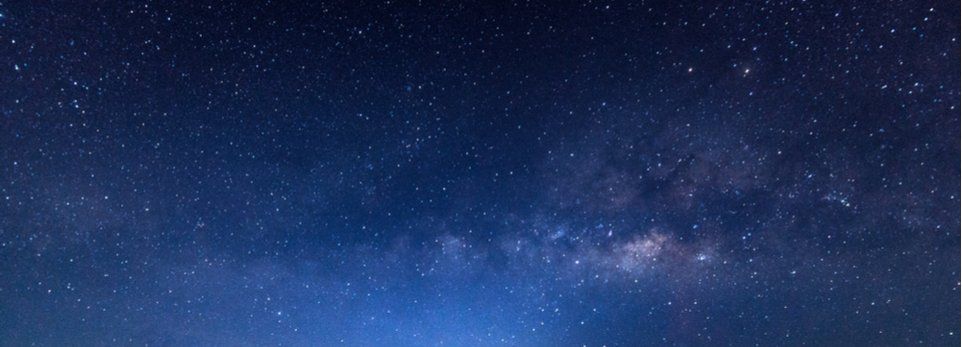 Was erfüllt mich wirklich? Eine astrologische Beratung bringt Aufschluss über Ihre Talente und Fähigkeiten Klarer Sternenhimmel