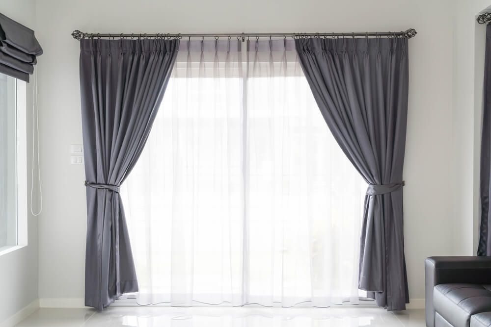 Curtain Fitting