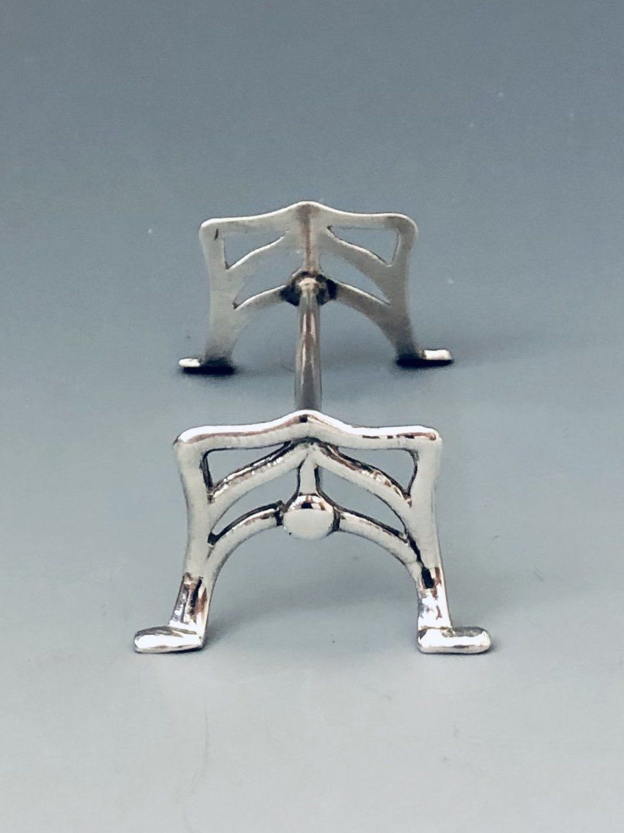 Silver stand