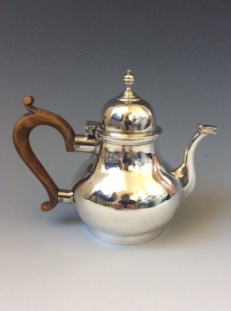 antique teacup