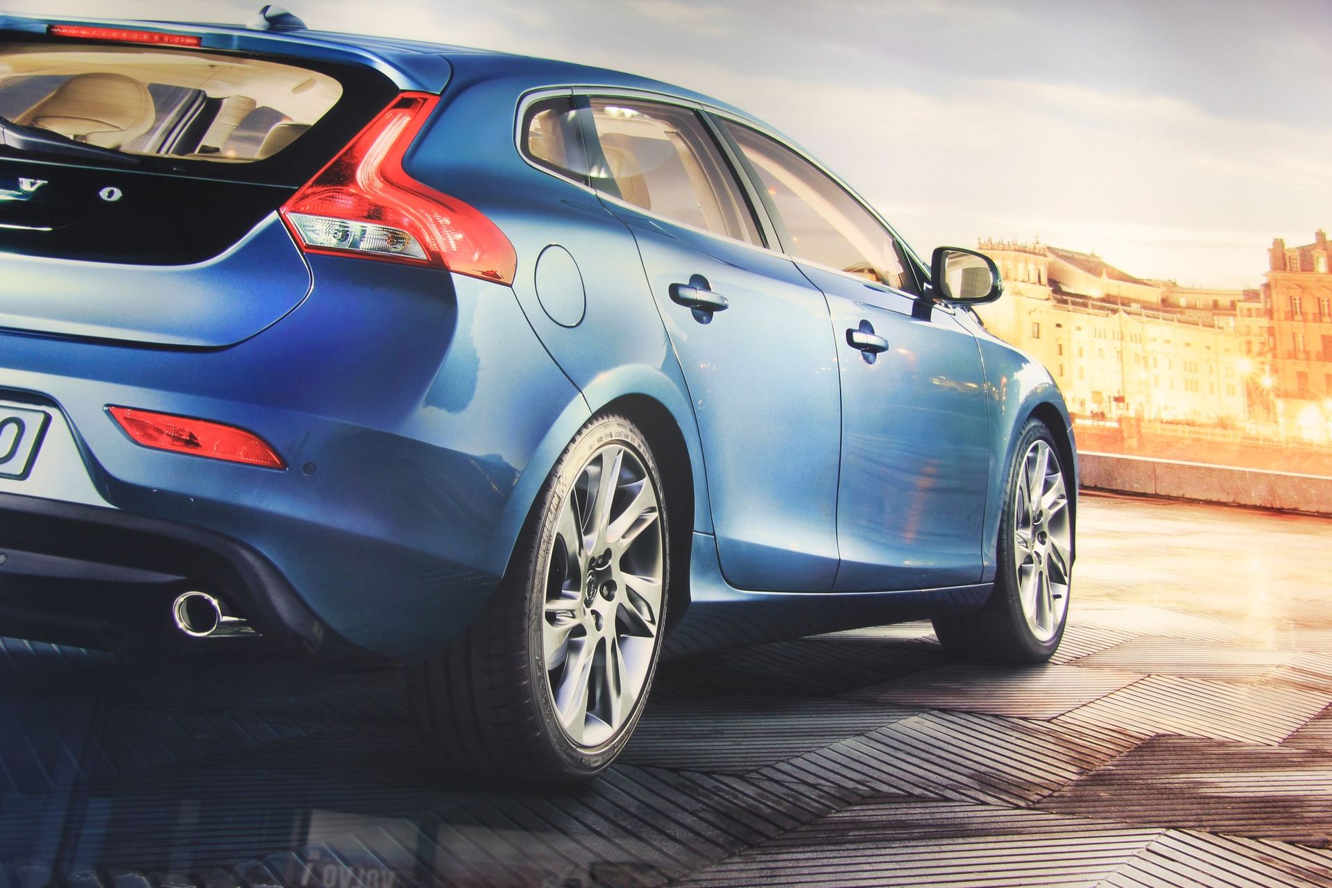 Blue car