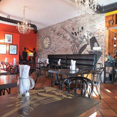 Au Revoir French Bistro