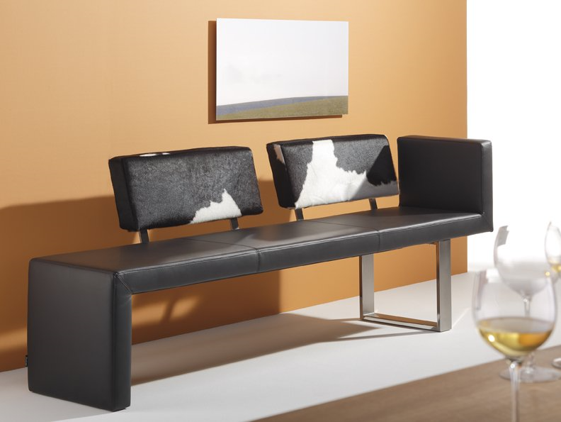 K104 BENCH