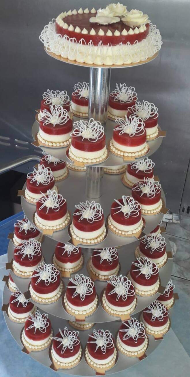 Pasūtījuma tortes 7