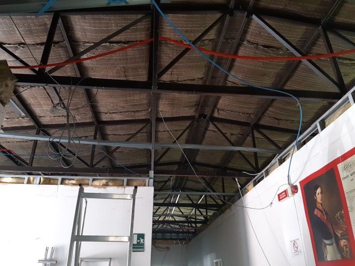 rifacimento di una copertura edile dall'interno
