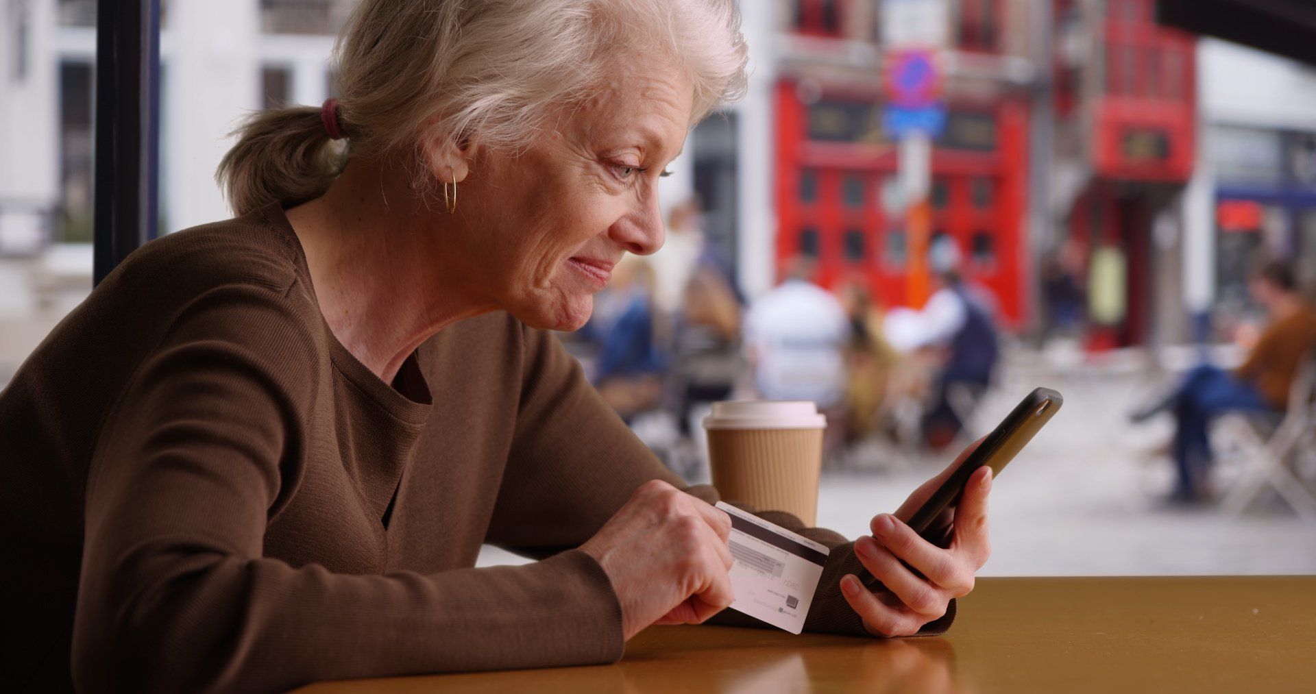 tips to avoid financial fraud