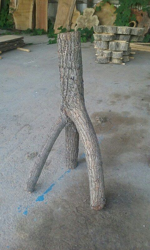 Decorative Table Leg with bark included.