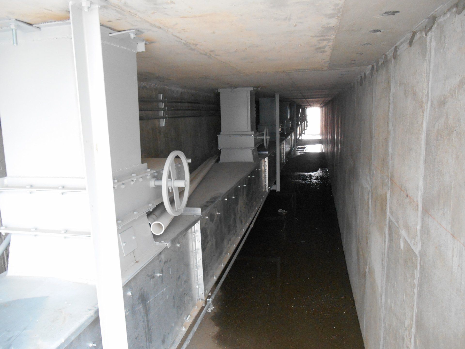 Installation of turnkey systems